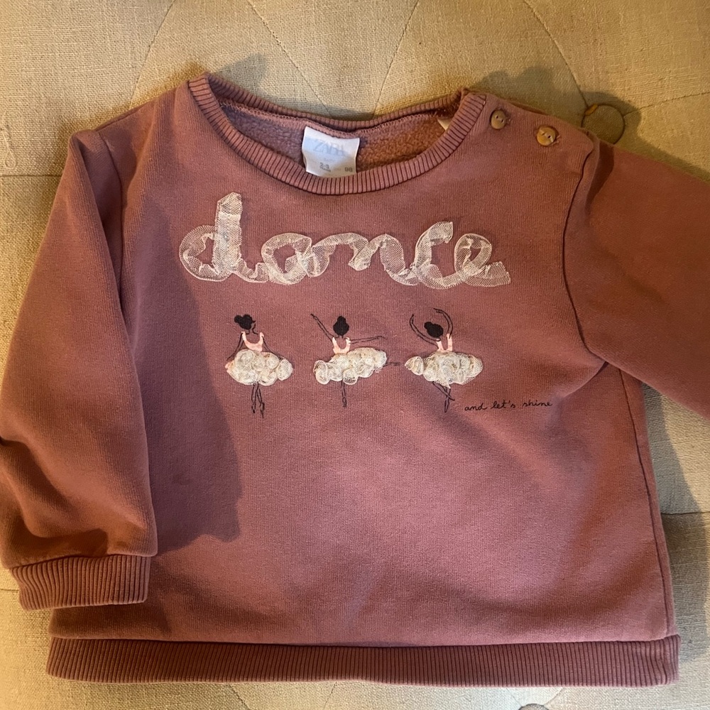 Zara ballerina sweatshirt